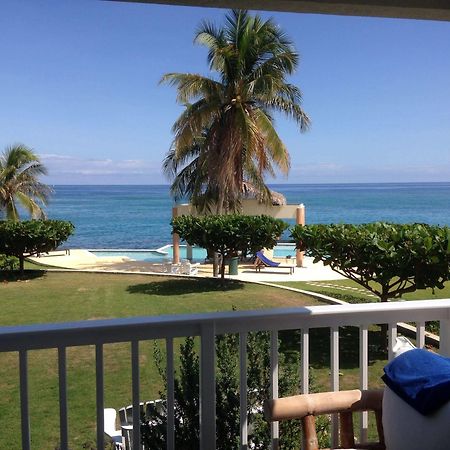 Whispering Seas Jamaica Lägenhet Ocho Rios Exteriör bild